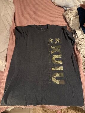 KUIU Men's Charcoal Short Sleeve Tee with Camo Vertical Logo